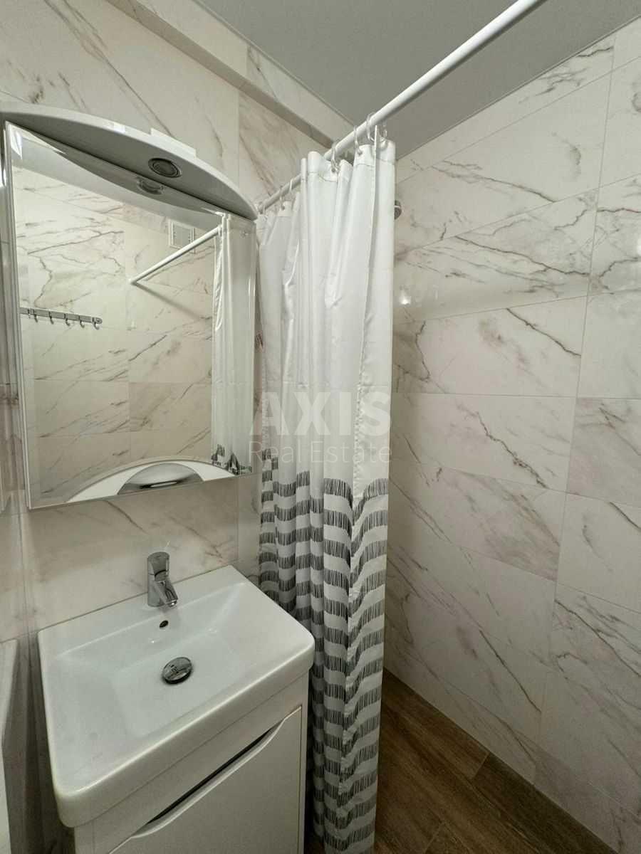 2k apartment vul. Vasyl'kivs'ka 451