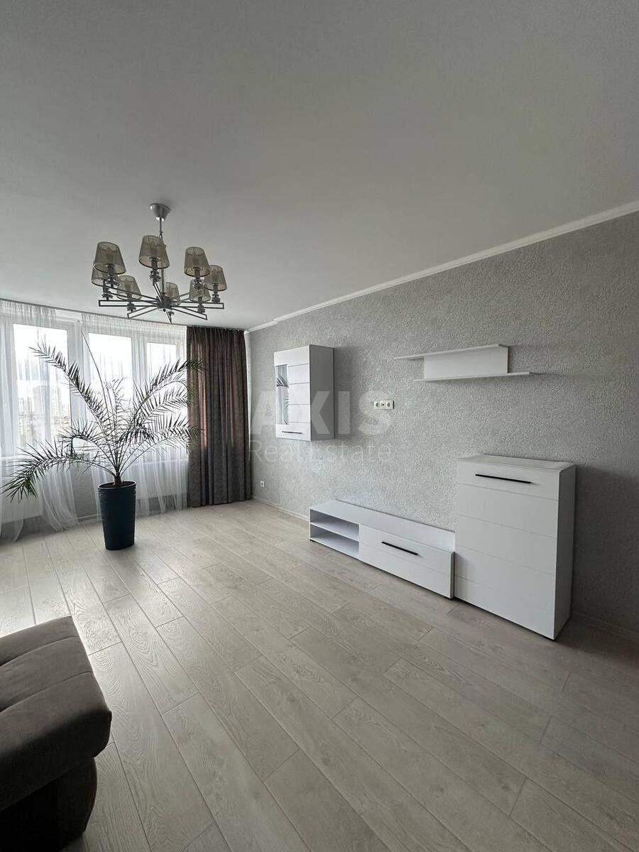 2k apartment vul. Jurija Pashalina 17610915