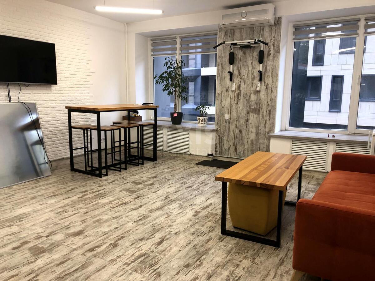 Office vul. Strutyns'kogo Sergija 8, 160m261146