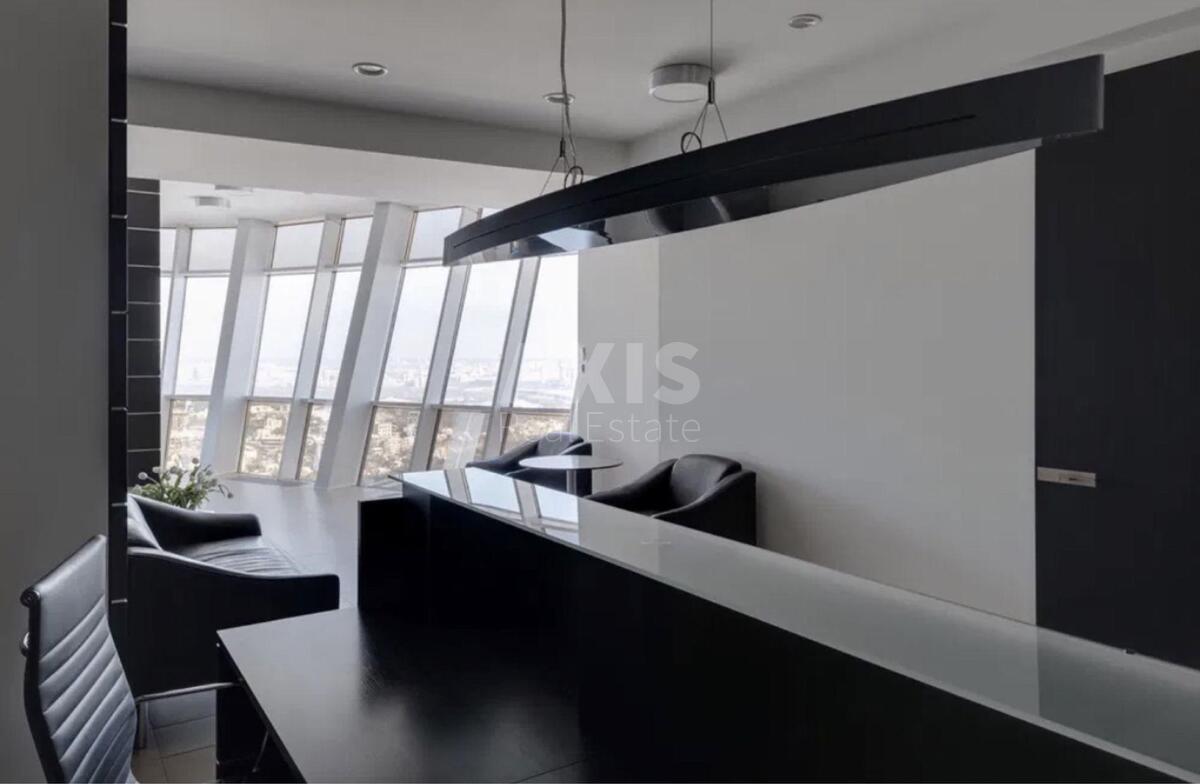 Office bul. Lesi Ukrai'nky 23, 722m256812