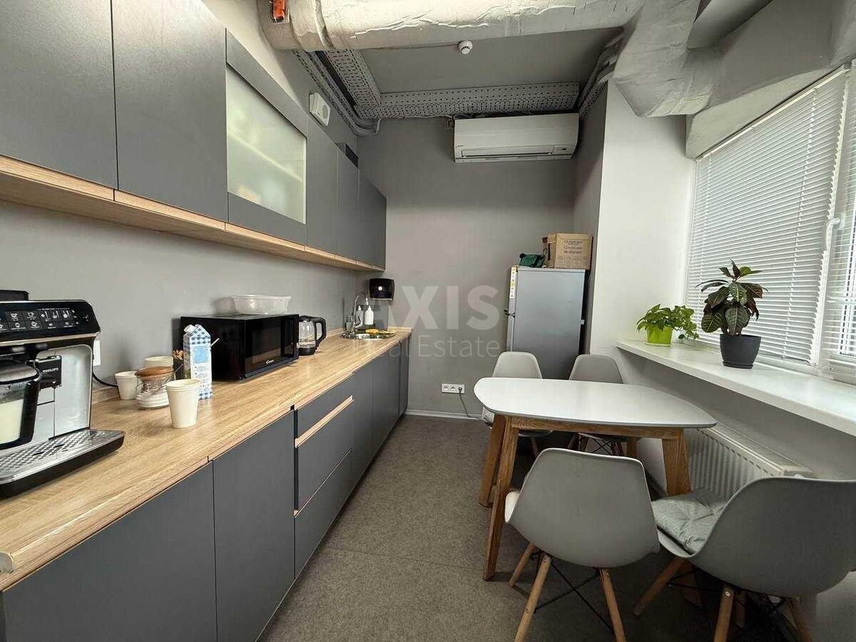 Office vul. Danyla Shherbakivs'kogo 45А, 206m2617034