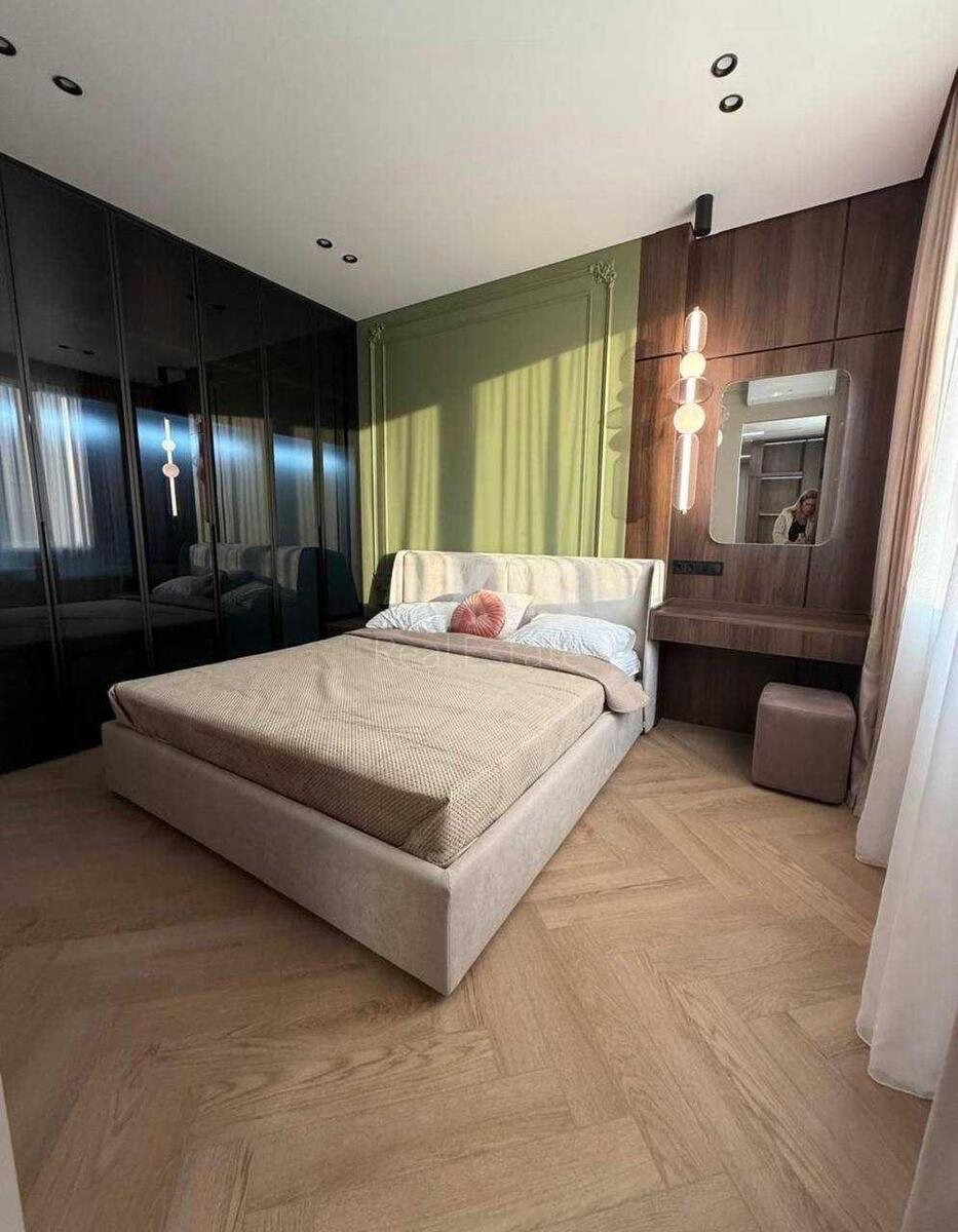 2k apartment vul. Dragomyrova Myhajla 14А574656