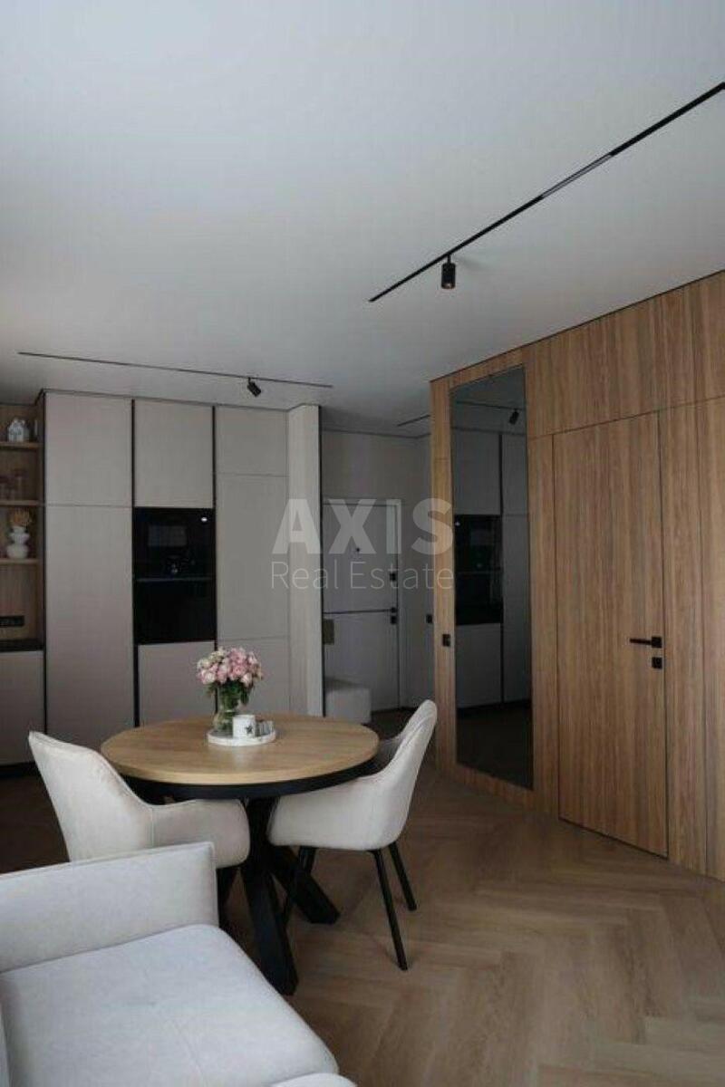 1k apartment vul. Myhajla Maksymovycha 24В4