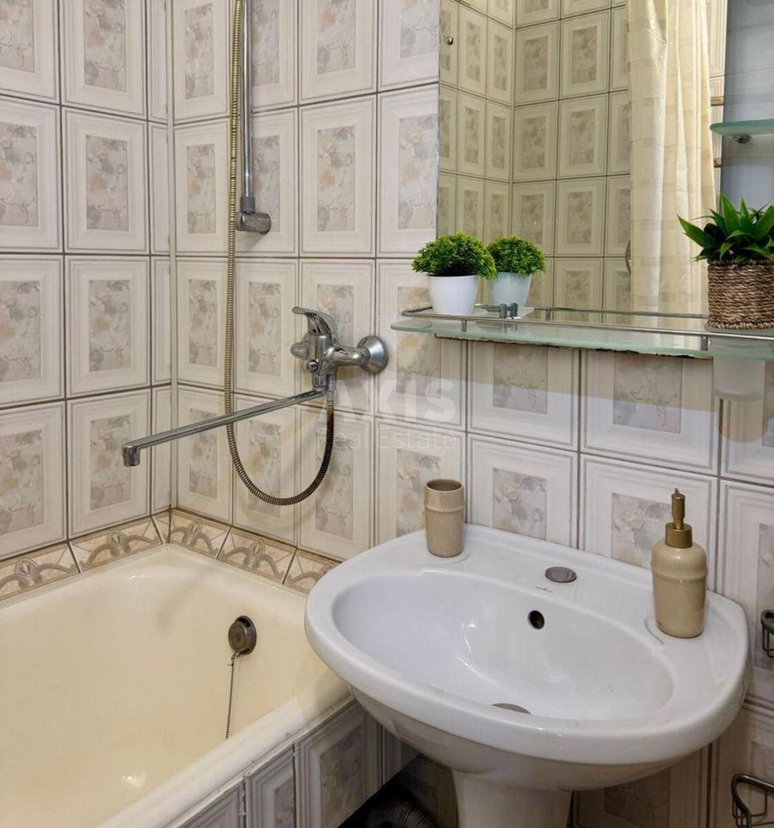 2k apartment vul. Borshhagivs'ka 210579018