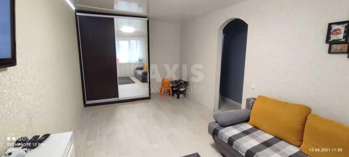 1k apartment vul. Vasylenka Mykoly 13А1