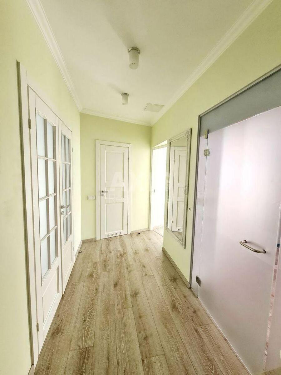 3k apartment vul. Ljuterans'ka 21594437