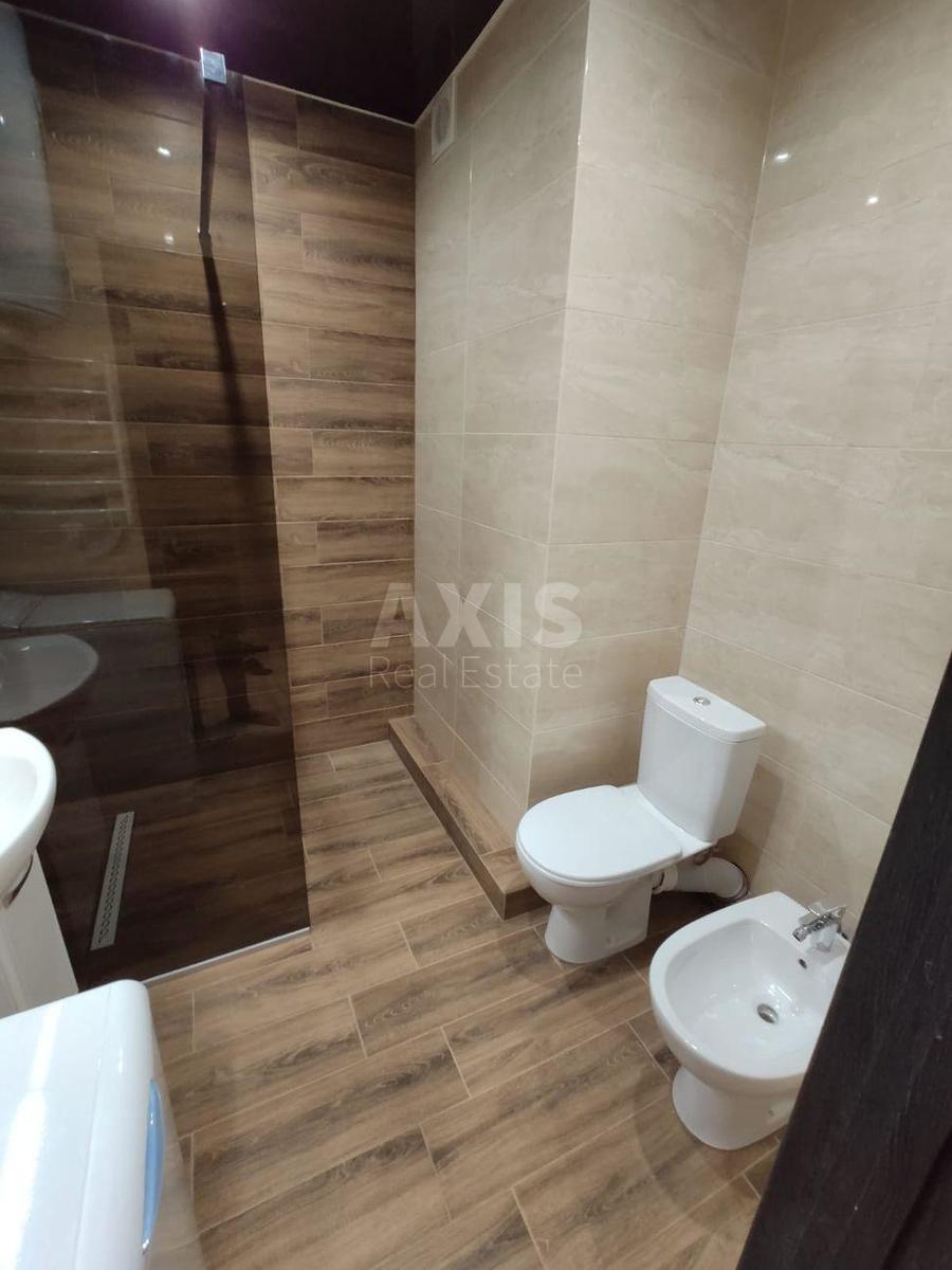 2к квартира ул. Петропавловская 405