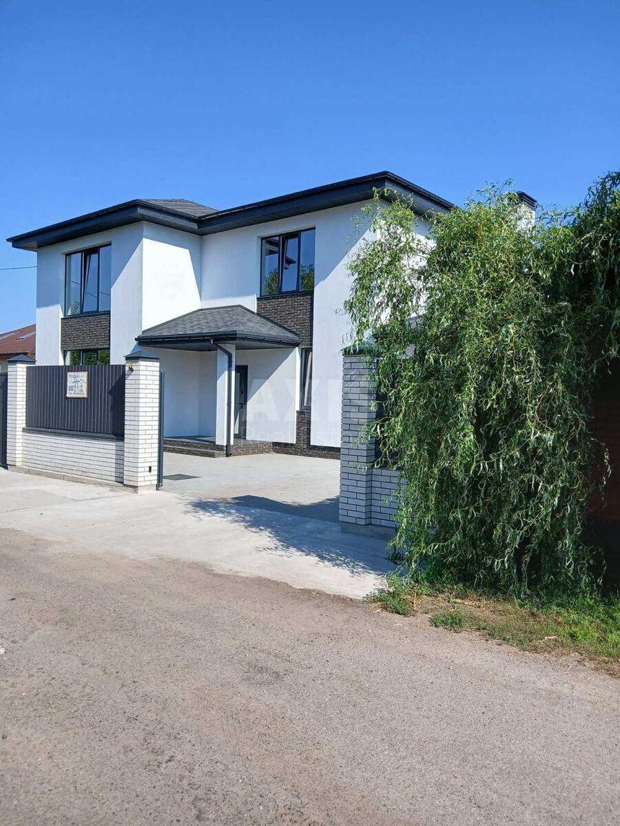 House vul. Sovs'ka, 290m2, Kyiv city