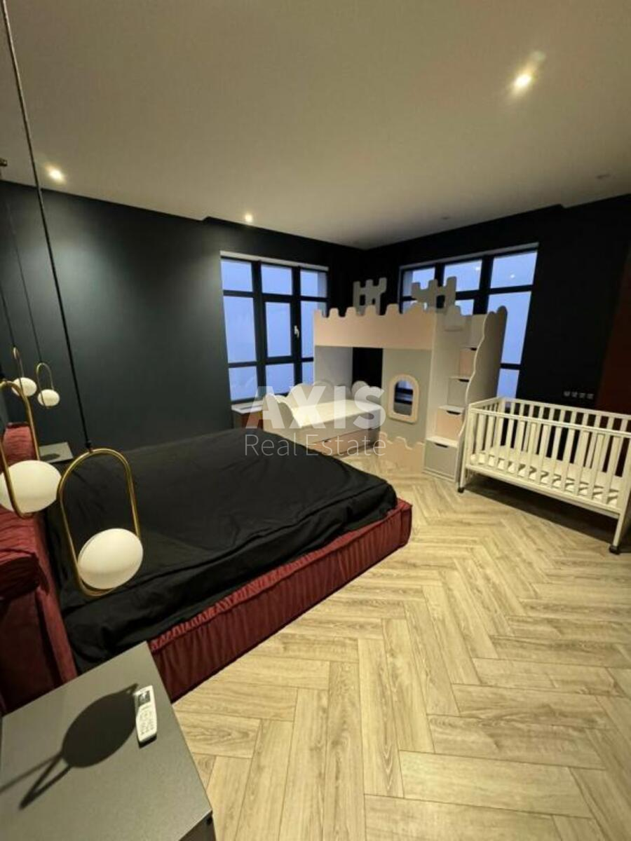 4k apartment vul. Mechnykova 7а9