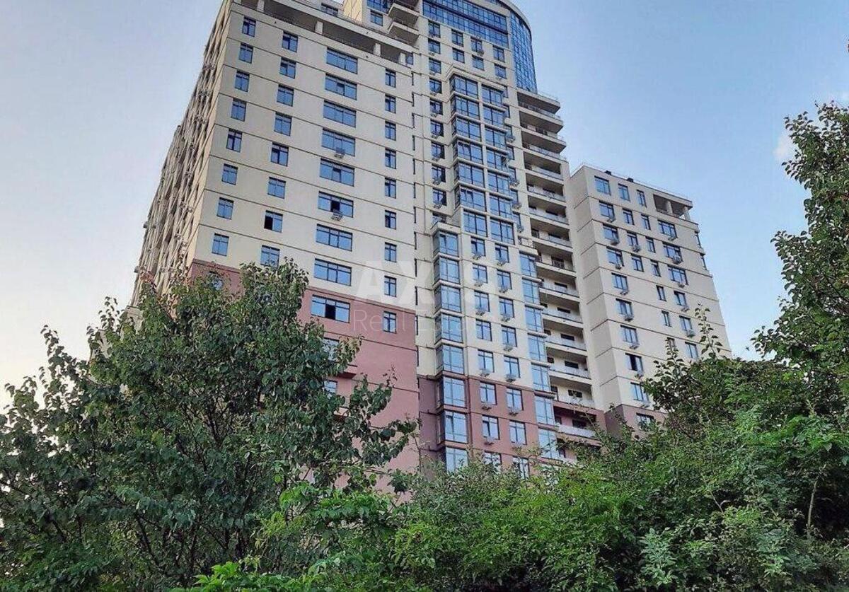 1k apartment vul. Nagirna 18/16