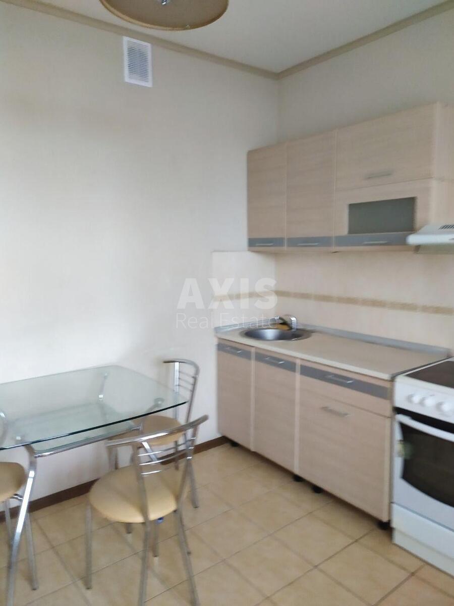 1k apartment vul. Voskresens'ka 141
