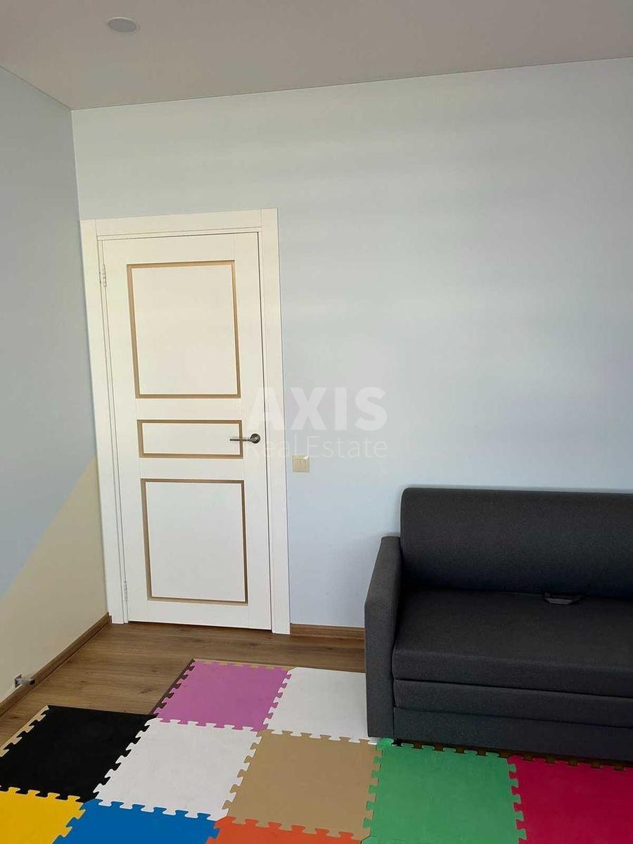2k apartment vul. Sverstjuka Jevgena 611