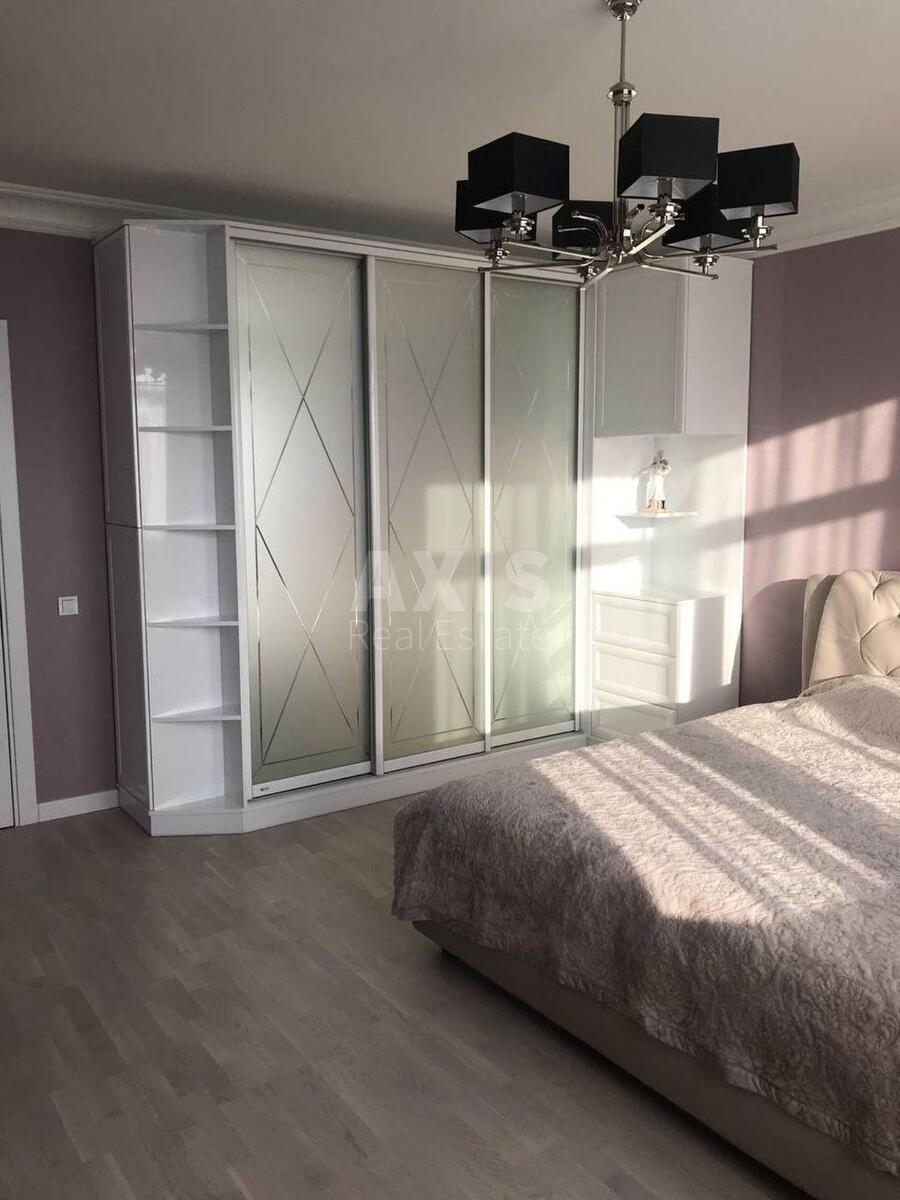 1k apartment vul. Chervonopil's'ka 2Г595442