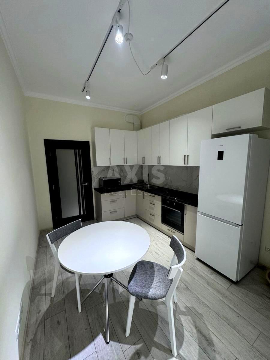 1k apartment vul. Vasylya Tyutyunnyka 52/1637605