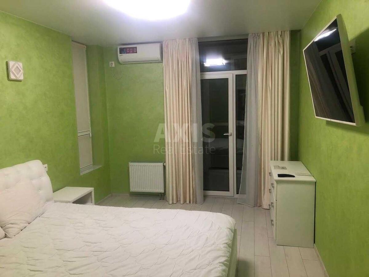 2k apartment vul. Bogdanivs'ka 7Г5