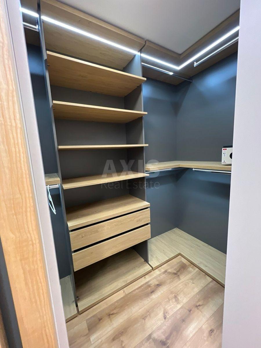 2k apartment vul. Antonovycha 748
