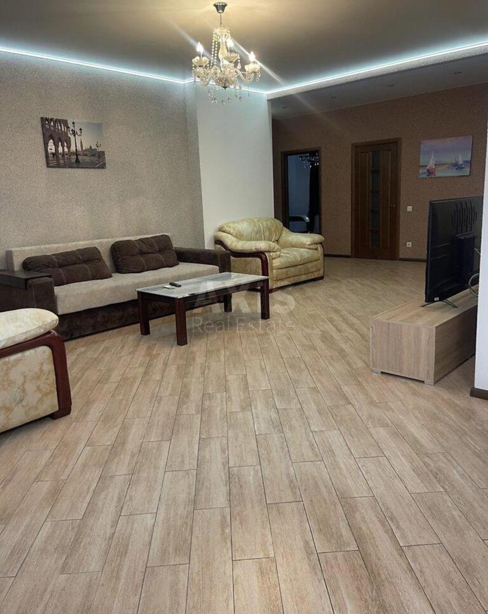 3к квартира ул. Туманяна Ованеса 15А2