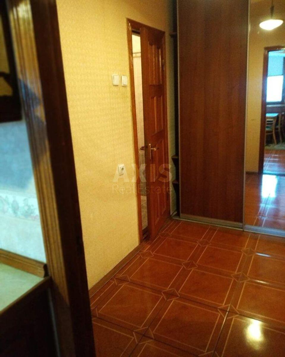 2k apartment pr-t Svobody 4А1