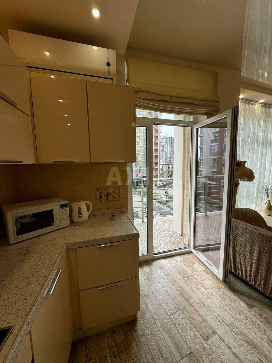 1k apartment vul. Filatova Akademika 2/15