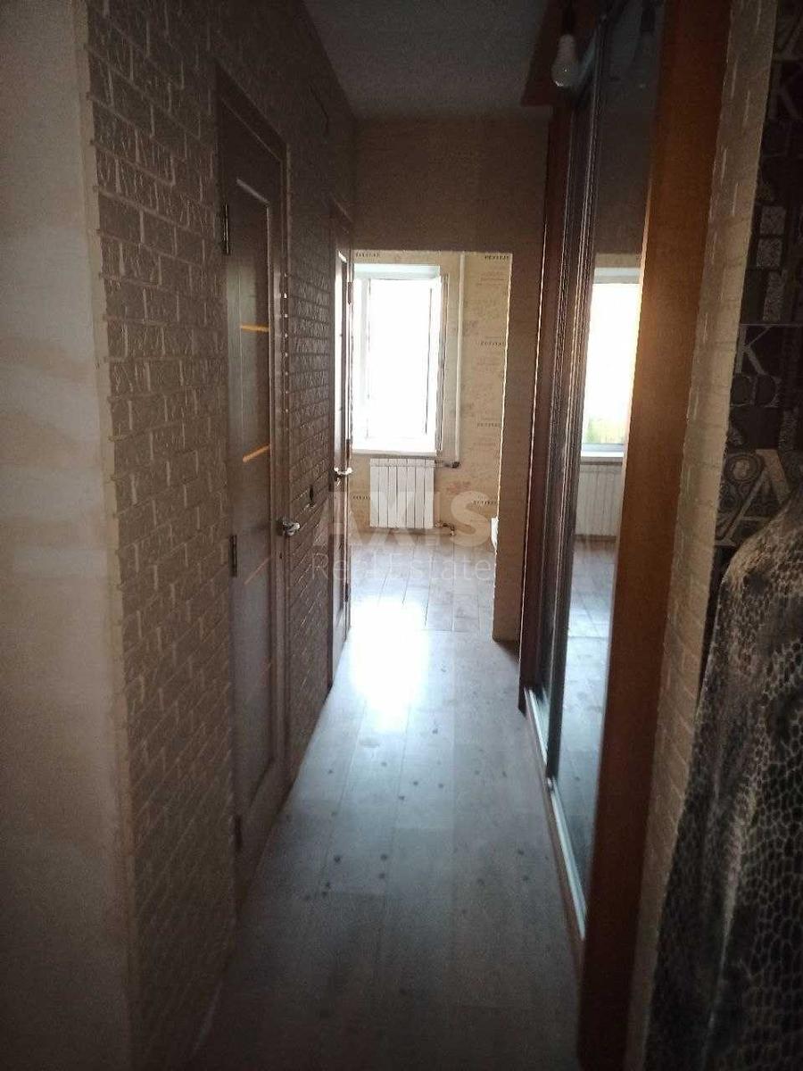 1k apartment pr-t Bazhana Mykoly 17