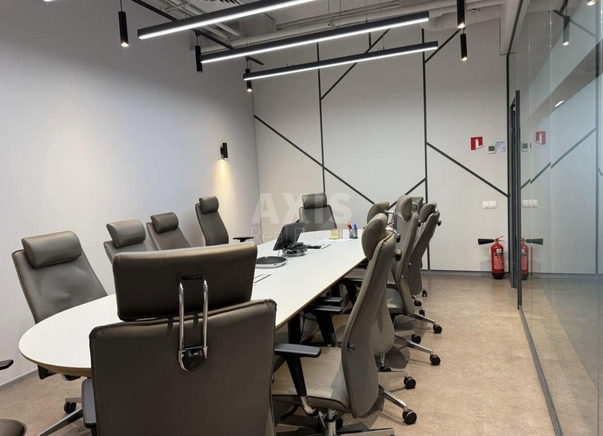 Office vul. Gajdara 58/10, 649m2613633