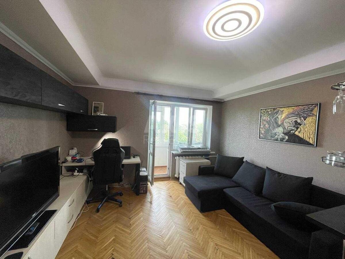 2k apartment vul. Lavrs'ka 4606036