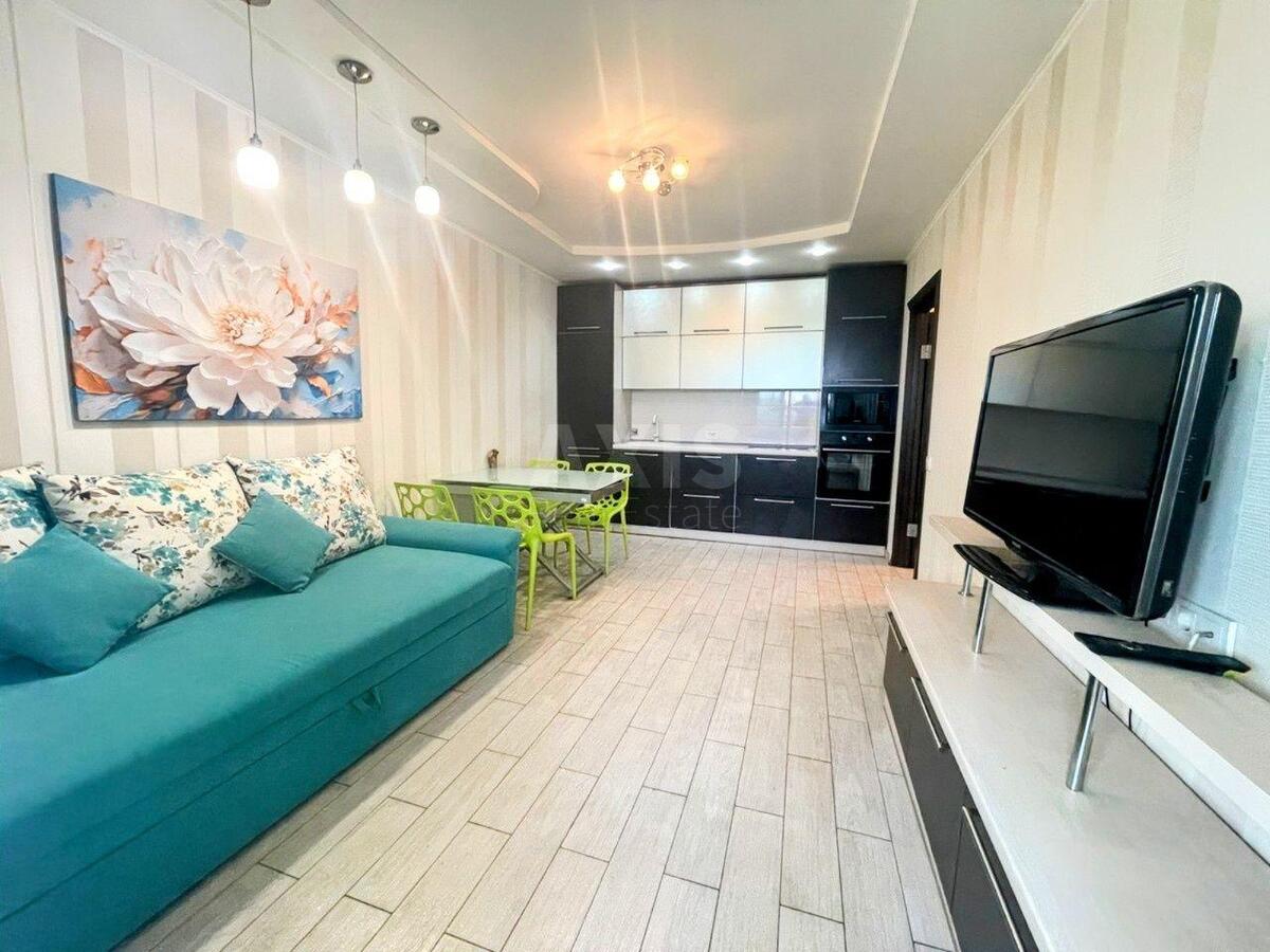 3k apartment vul. Karpats'ka 1260750