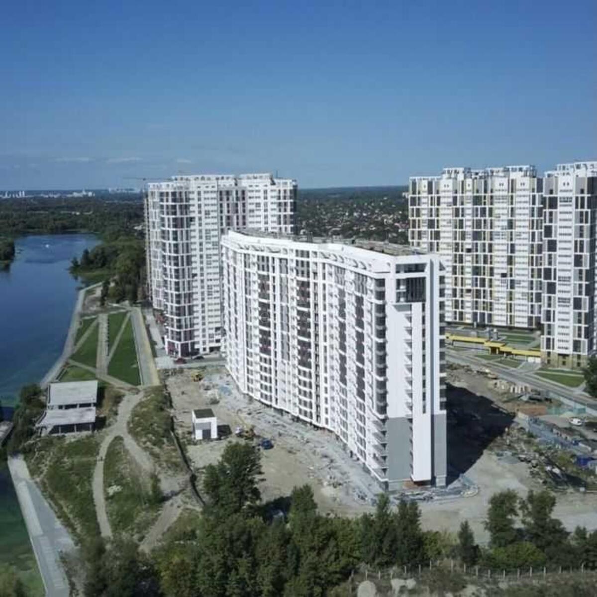 2к квартира ул. Евгена Маланюка 101Ш60864