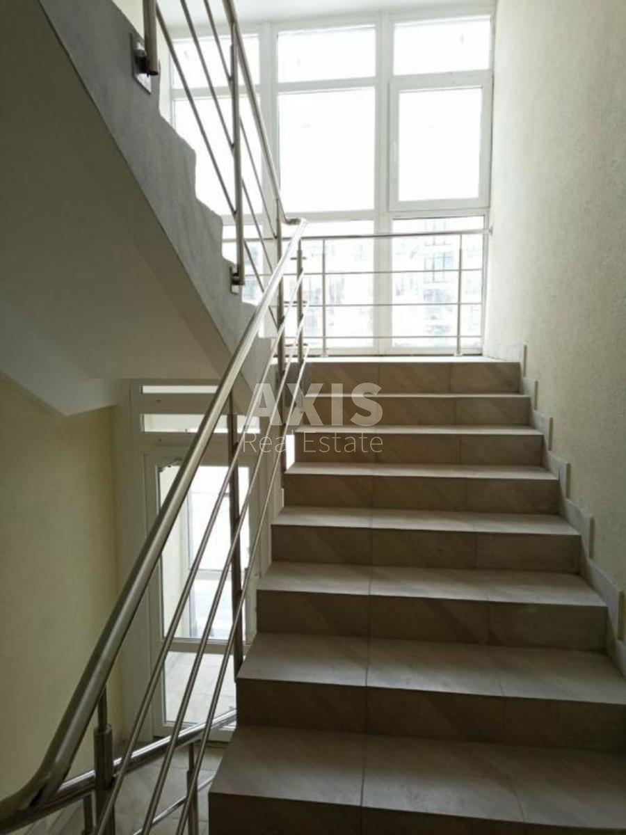 2k apartment vul. Red'chyns'ka 36
