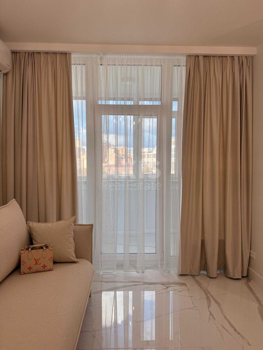 1k apartment pr-t Peremogy 11, корп. 3565376