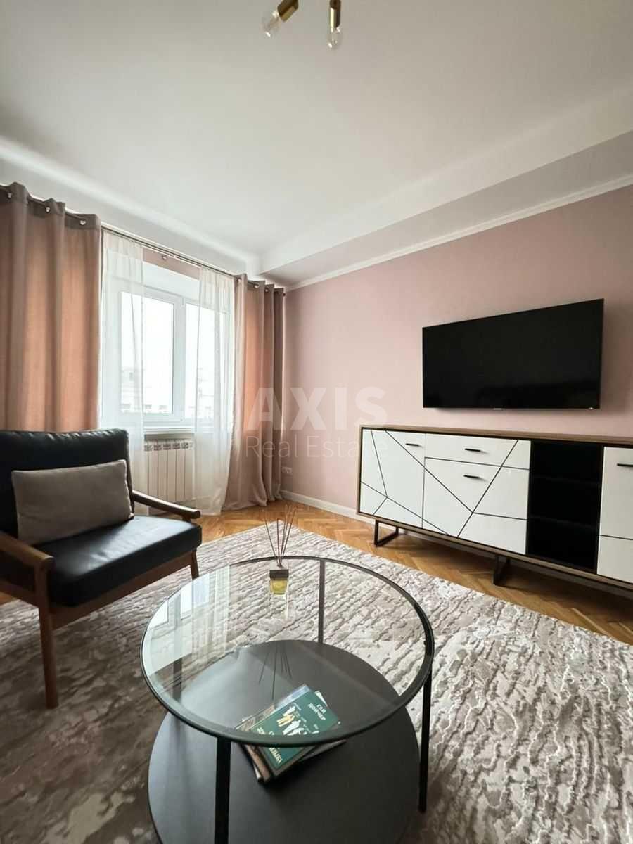 2k apartment vul. Vasyl'kivs'ka 452
