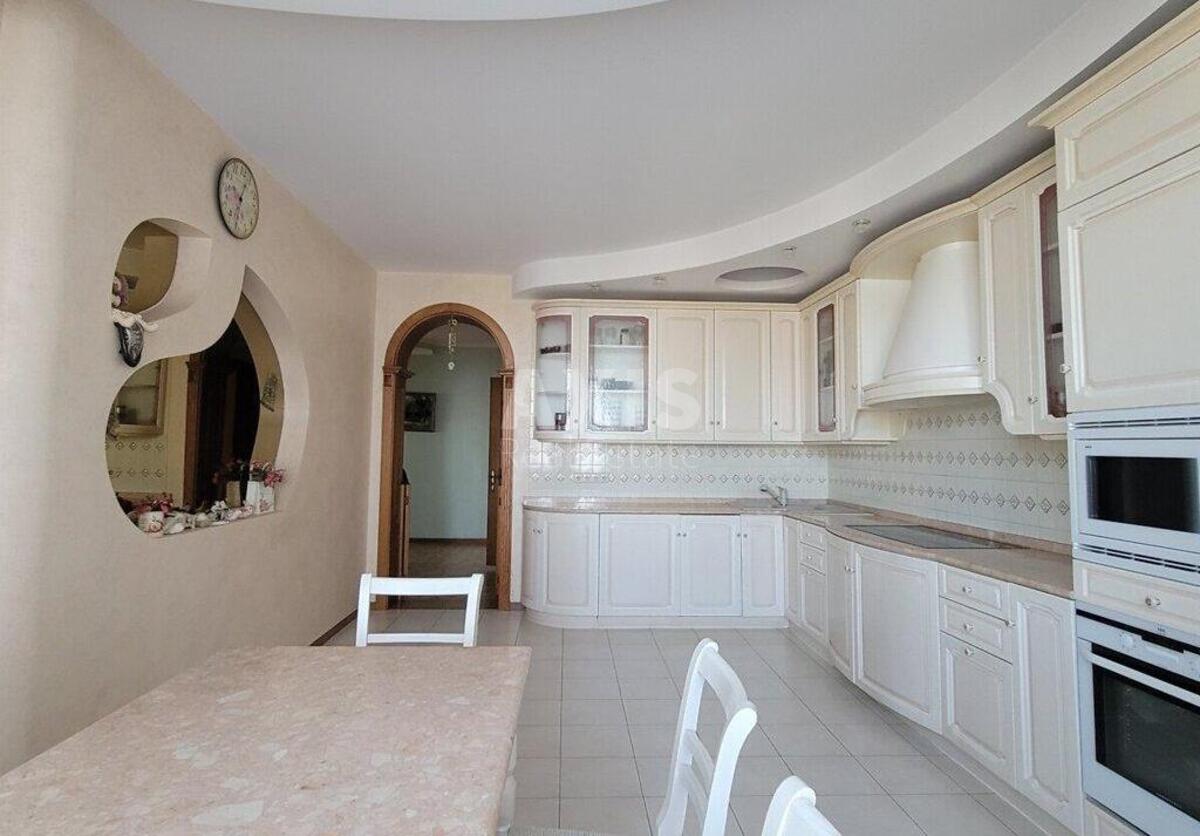2k apartment vul. Klinichna 23/250
