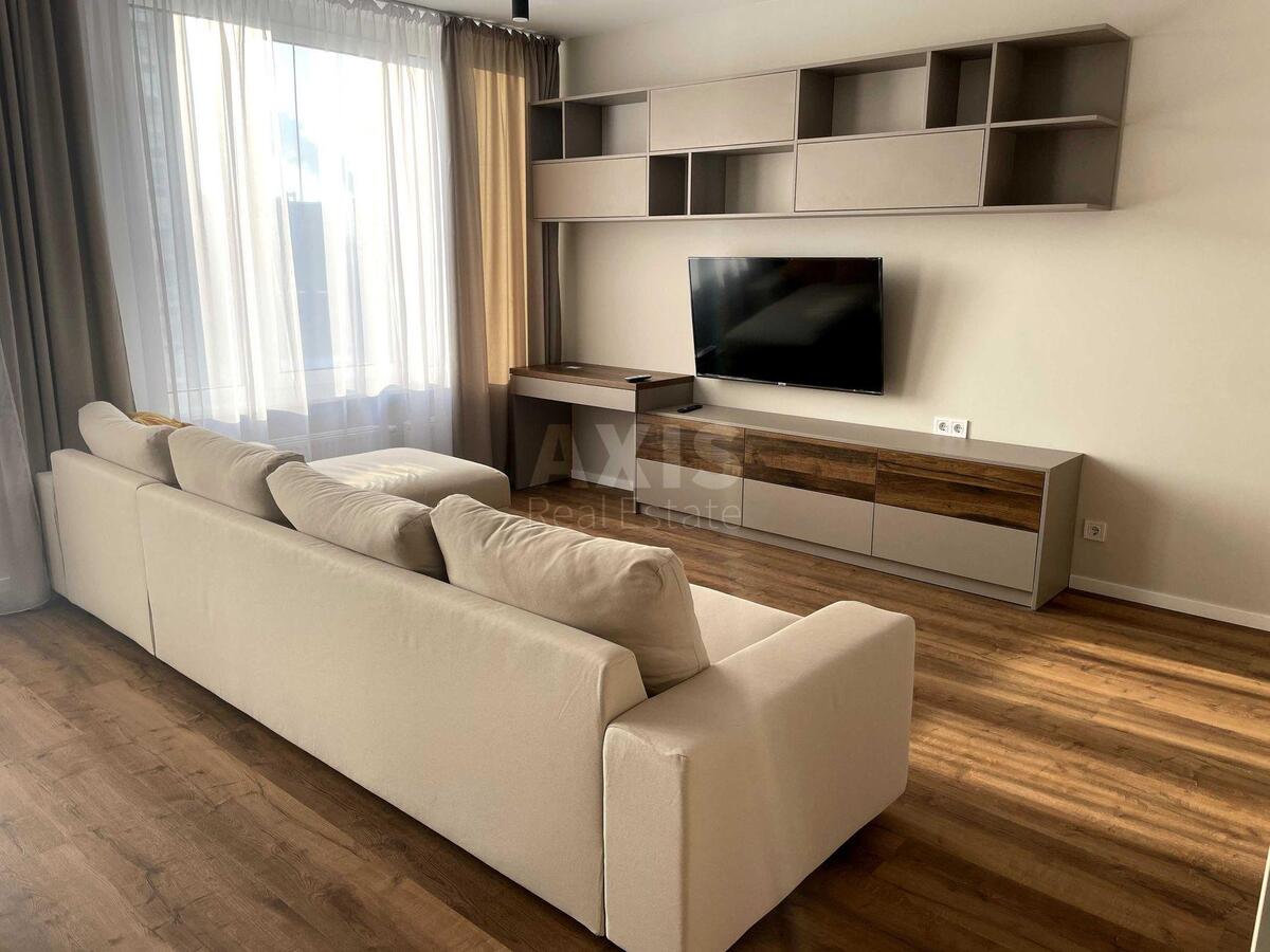 1k apartment nab. Dniprovs'ka 18А565622