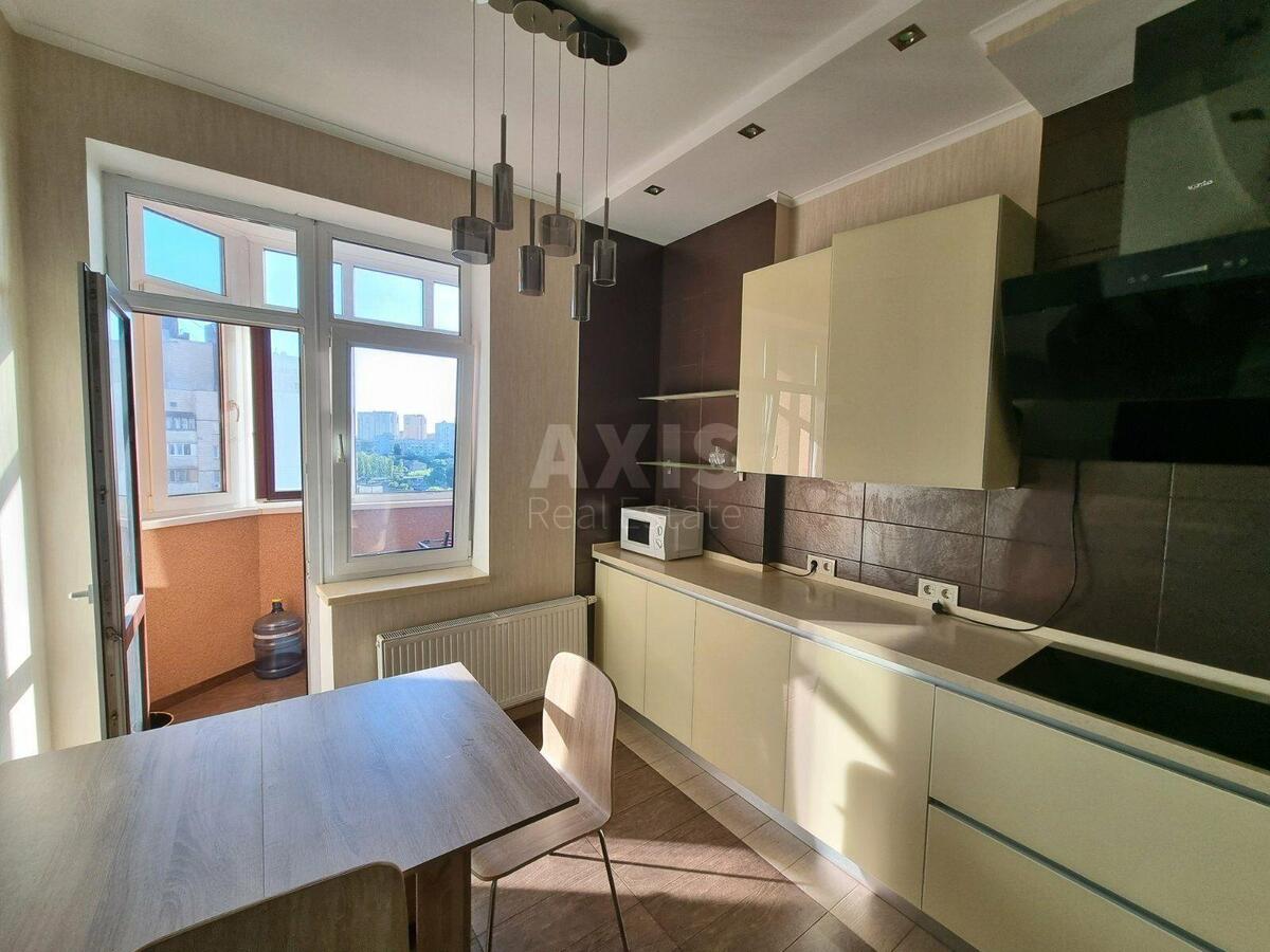 1к квартира ул. Соломенская 15А609932