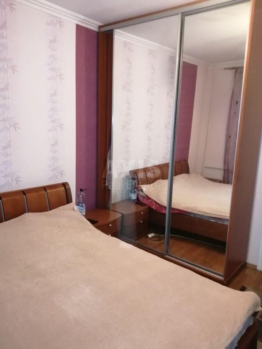 2k apartment vul. Revuc'kogo 42Б2
