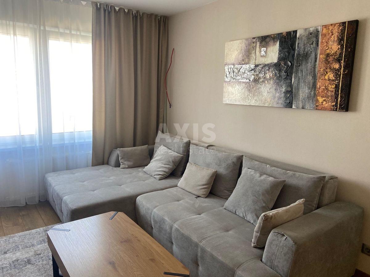 2k apartment vul. Rusovoi' Sofii' 7А9
