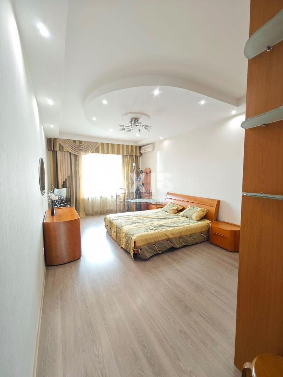 4k apartment vul. Andriya Verkhohlyada 18598870