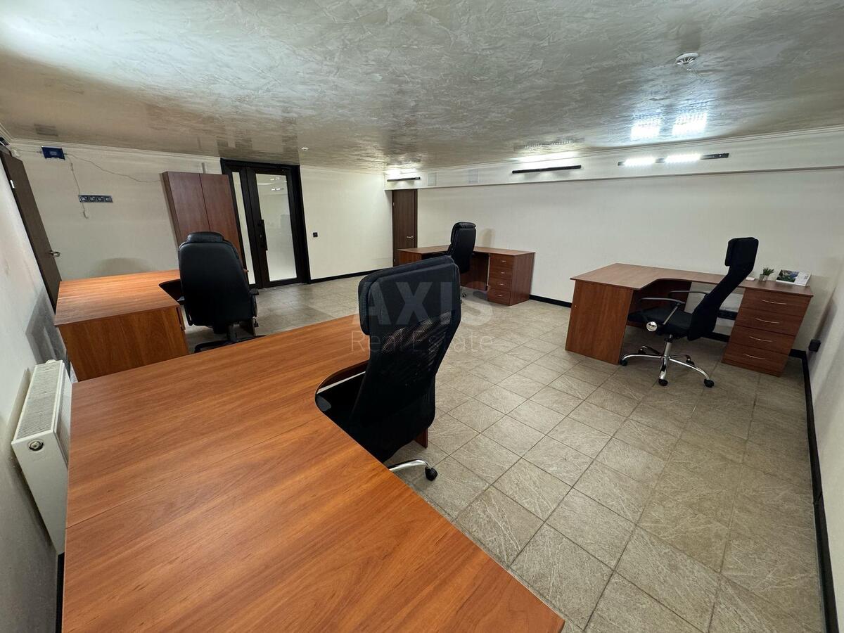 Office vul. Krasylivs'ka 11, 50m2612451