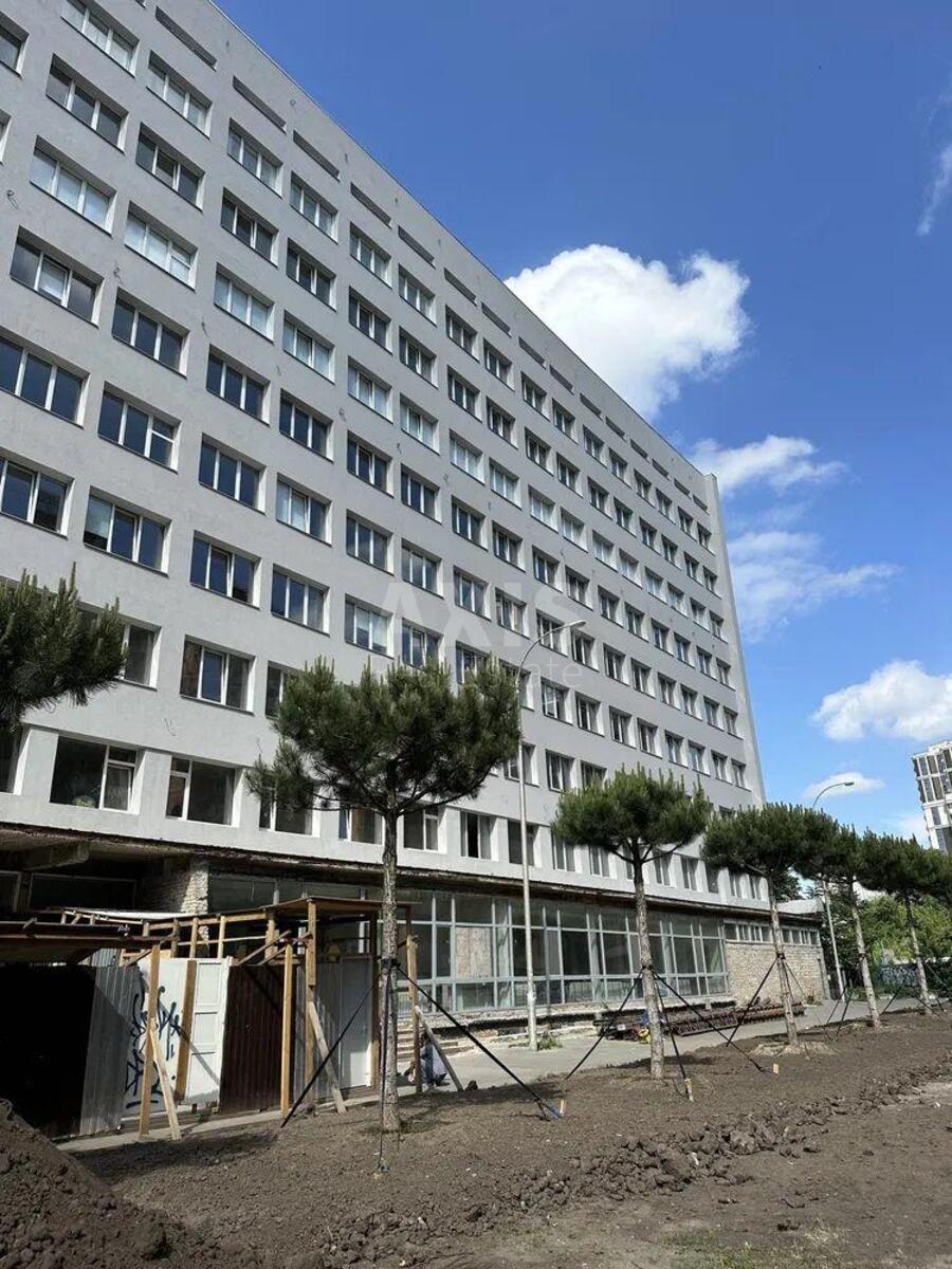 Office vul. Hmel'nyc'kogo Bogdana 51А, 330m2