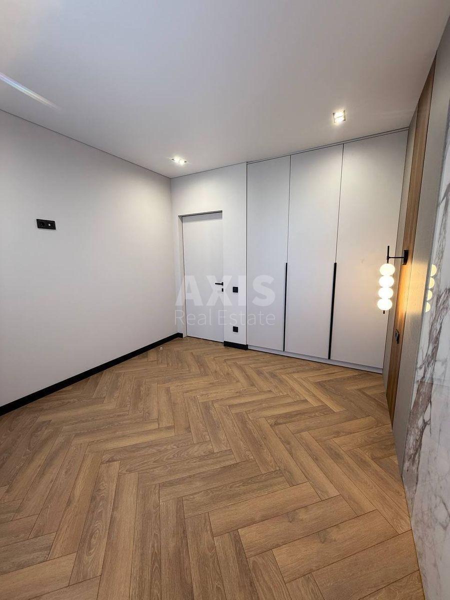 4k apartment vul. Rodyny Kristeriv 14581355