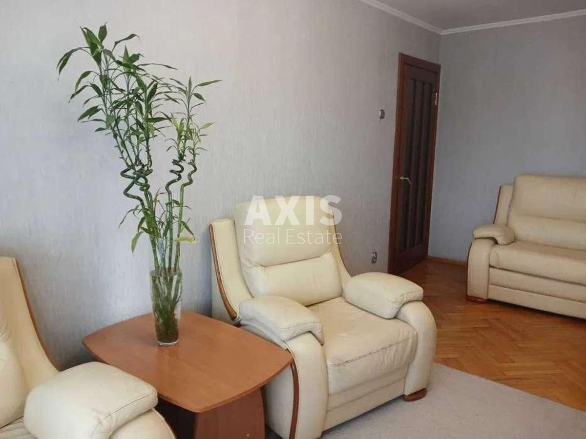 2к квартира ул. Борщаговская 8267183