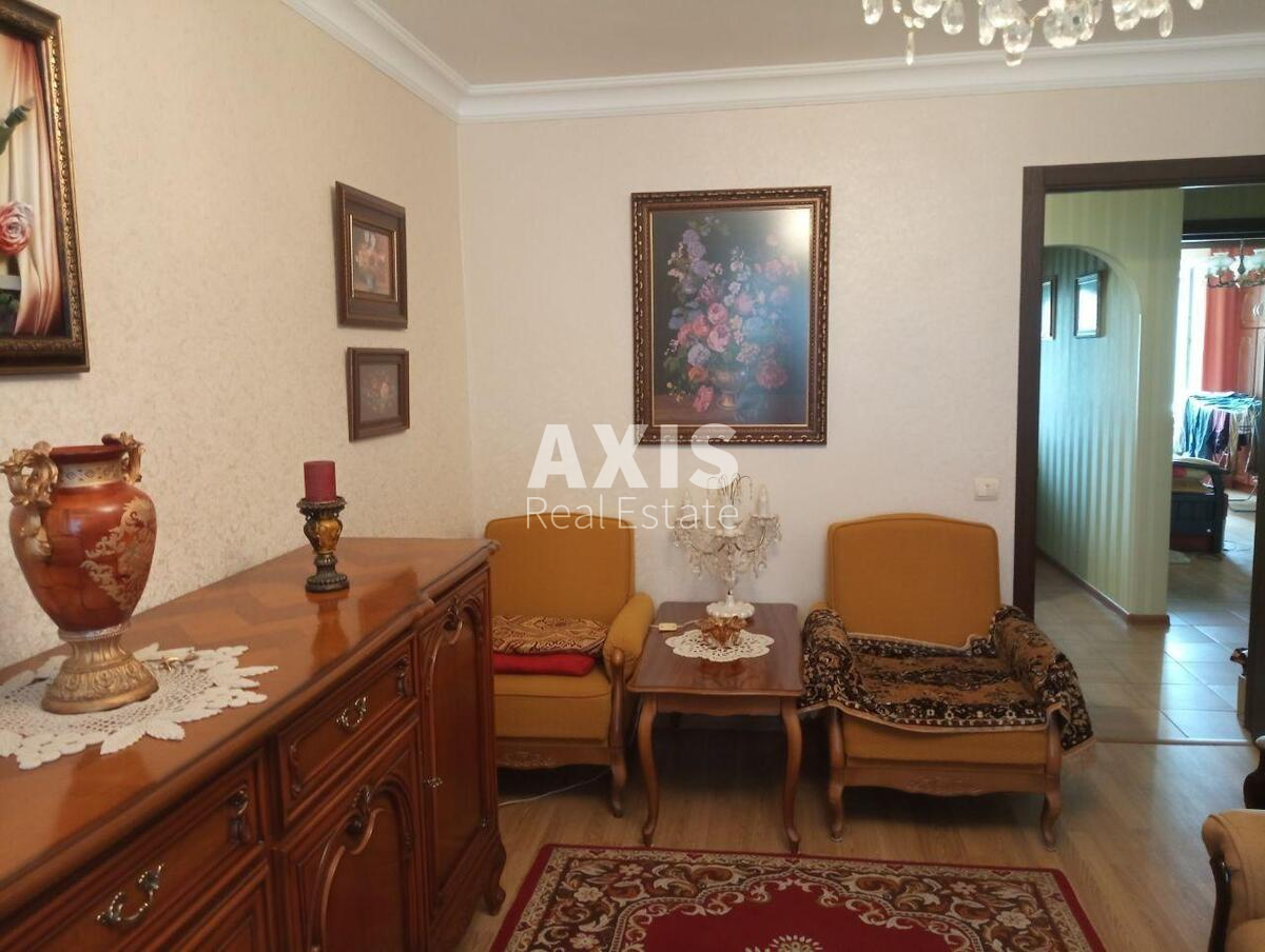 3к квартира пр-т Тычины Павла 20А530186