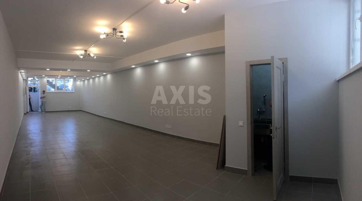 Trade object vul. Central'na 21, 74m21