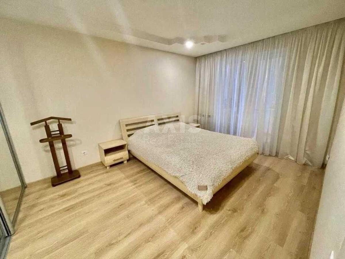 2к квартира бул. Дружбы Народов 3Б587596