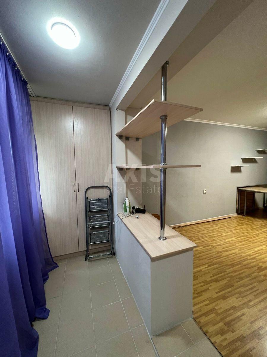 1k apartment vul. L'vivs'ka 240