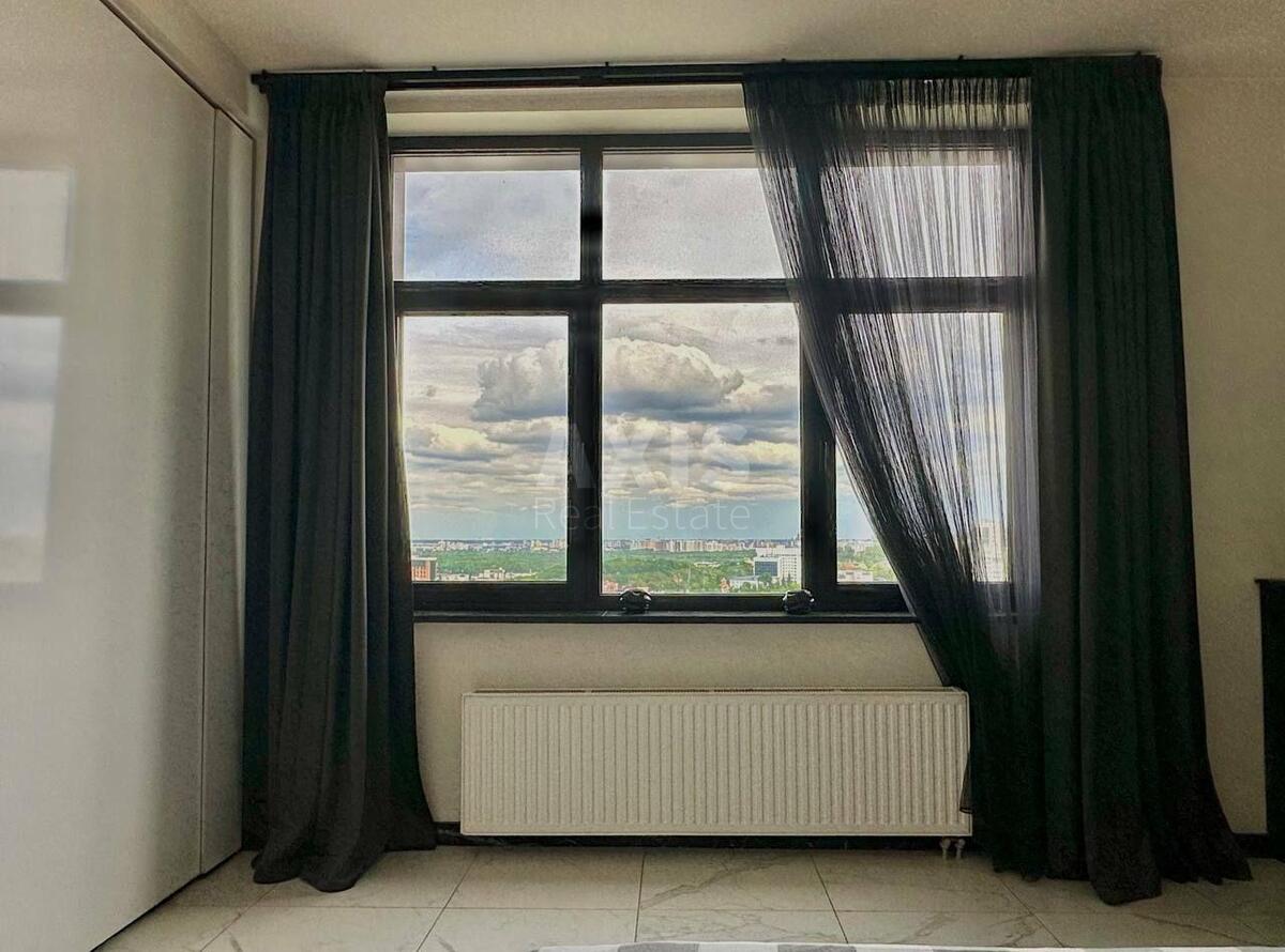 1k apartment vul. Glybochyc'ka 32А7