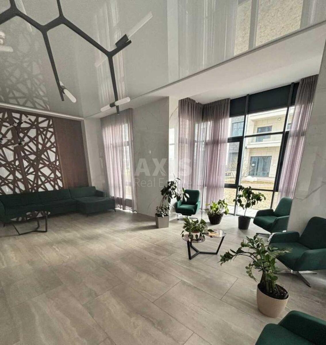 4k apartment vul. Dragomyrova Myhajla 17Б590480