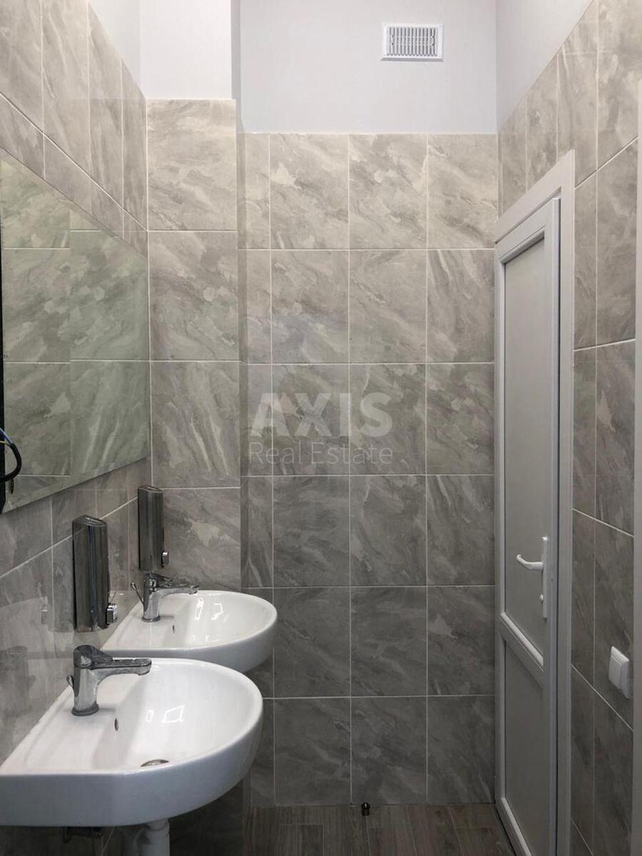 Office vul. Gorodec'kogo Arhitektora 17/1, 170m2604136