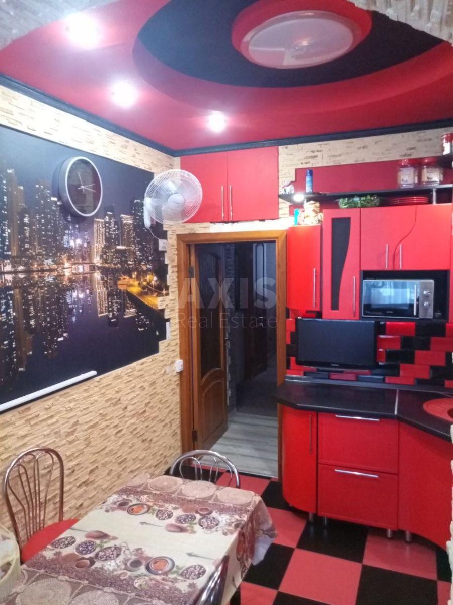 2k apartment vul. Baggovutivs'ka 360