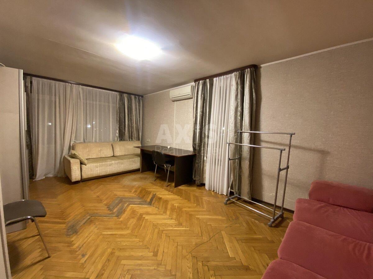 1k apartment vul. Lunachars'kogo 77